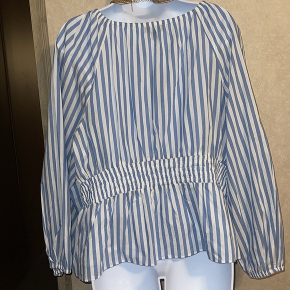 New with tags striped J.Crew blouse - Picture 4 of 6